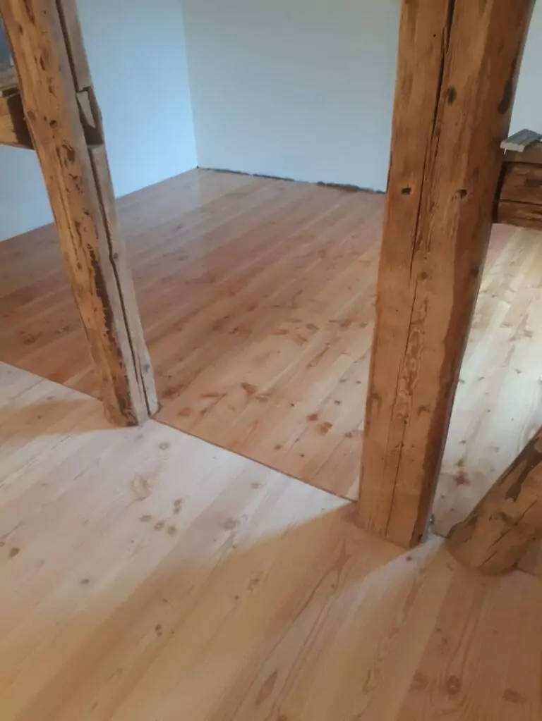 Lärche Massivdiele